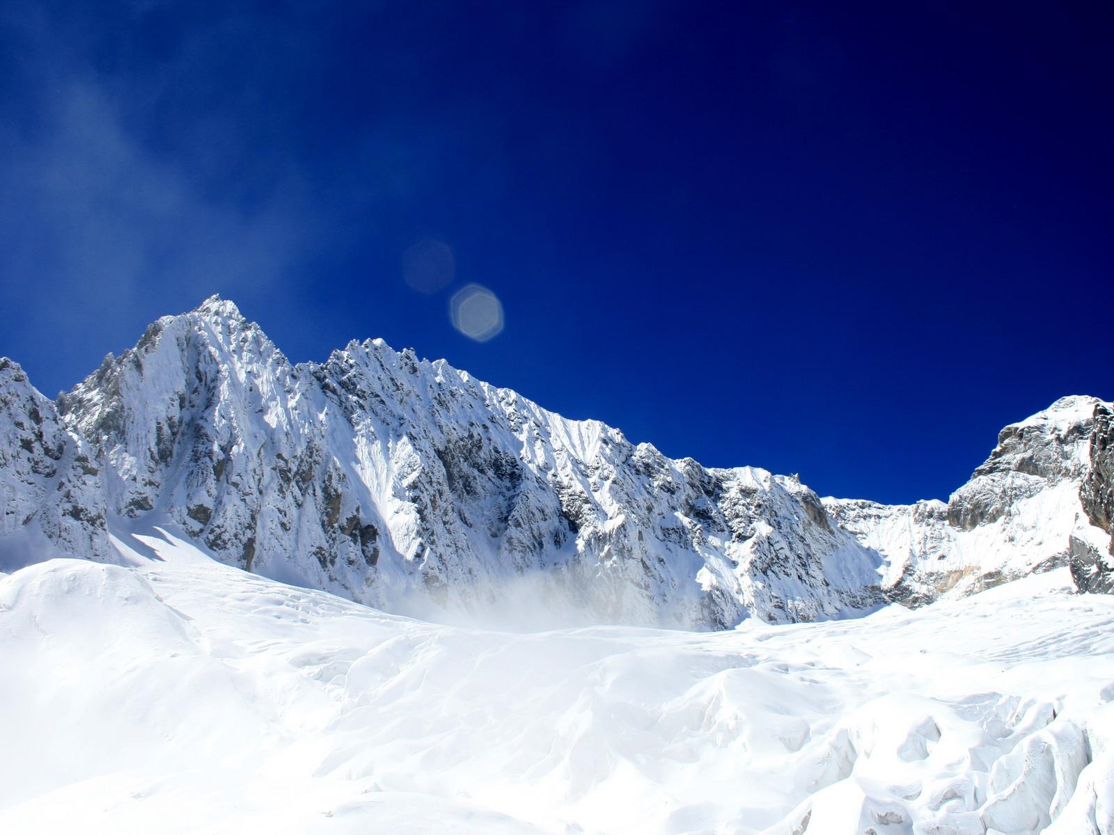 玉龙雪山